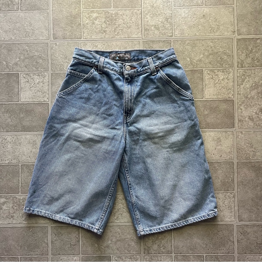 Vintage Levi’s silver tab shorts light wash boys size large fits size small